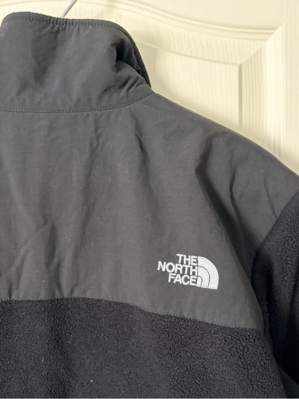 THE NORTH FACE black retro denali fleece two tone jacket mens, Medium